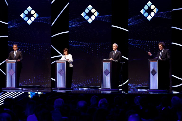 El próximo domingo, los cinco candidatos presidenciales que hoy protagonizaron el primer debate en Santiago del Estero volverán a verse las caras, pero en la ciudad de Buenos Aires. Los espera la Facultad de Derecho de la UBA.