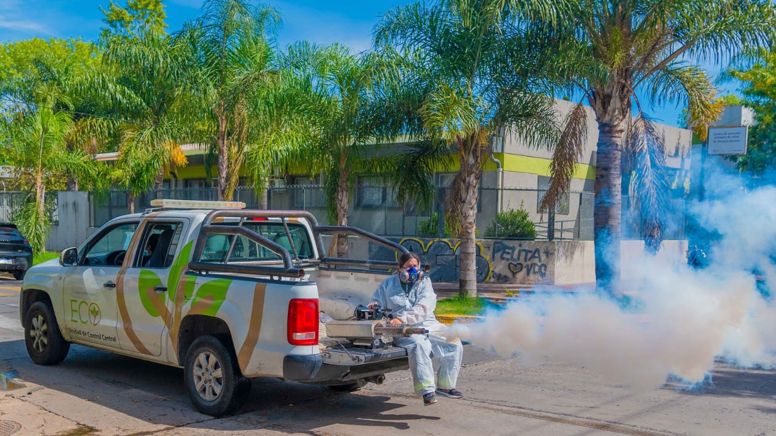 Intendentes del Frente Renovador en la Provincia de Buenos Aires toman medidas contra el aumento de casos de dengue, mientras exigen gestión al gobierno nacional.