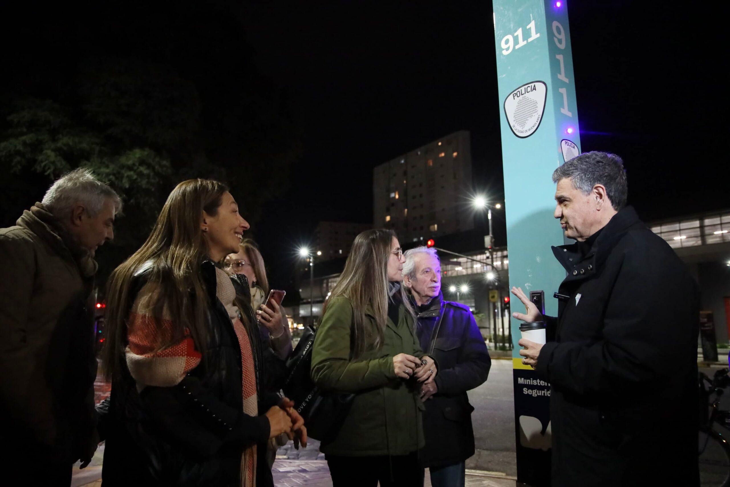 Tótems de seguridad en Buenos Aires.