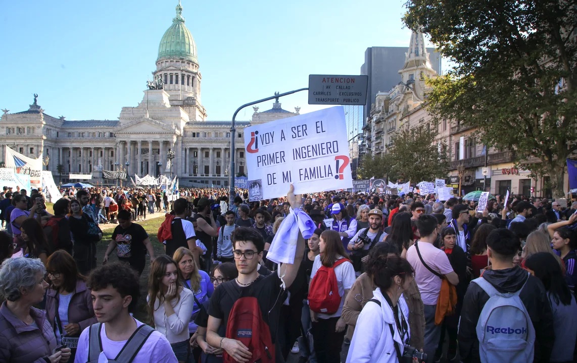 Defensa de la universidad pública.